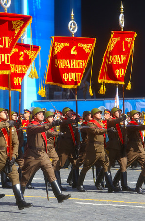 MOSCOW, 07 MAY, 2015: Russian soldiers in uniform of World War II march through Red Square during the final rehearsal of the Victory Day military parade on Red square in Moscow, Russiaのeditorial素材