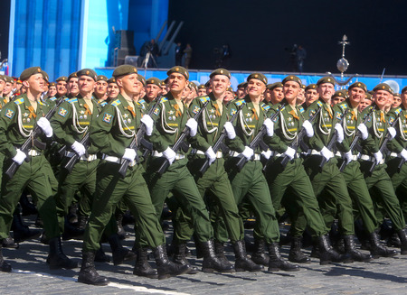 MOSCOW, 07 MAY, 2015: Russian soldiers march through Red Square during the final rehearsal of the Victory Day military parade on Red square in Moscow, Russiaのeditorial素材