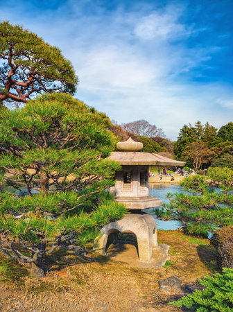 Shinjuku Gyoen Park, Tokyo, Japan in springのeditorial素材