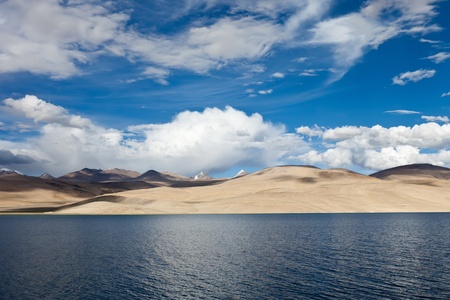 Mountains Lake Tsomoriri. altitude 4595 m.の写真素材