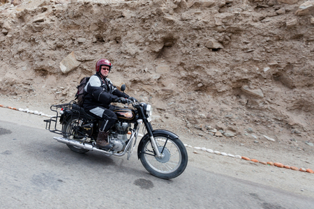 Motorcyclist in Indian Himalayasのeditorial素材