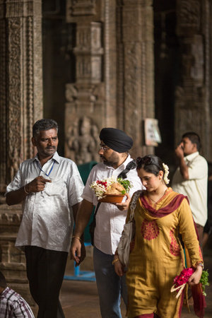 MADURAI, INDIA-FEBRUARY 16: Prayer in Indian temple on February 16, 2013 in Madurai, India. Believer prays in Indian templeのeditorial素材