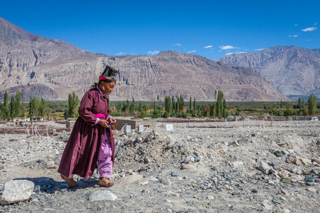 NUBRA, INDIA-SEPTEMBER 7: Ladakh People 7, 2011 in Nubra, India. Indian people on the street in Nubra. Ladakh province.のeditorial素材