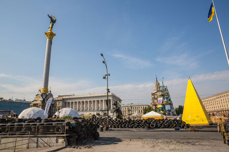 KIEV, UKRAINE-JULY 24:  Maidan Nezaleznosti
 24, 2014 in Kiev, Ukraine.  Barricades on the Maidan Nezaleznosti.のeditorial素材