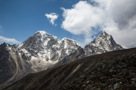 View from the track to the Everest Base Camp