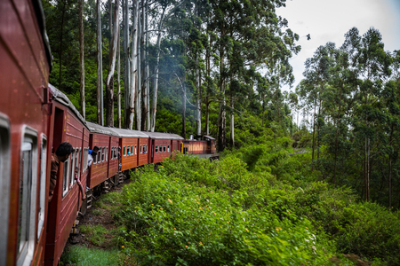 NUWARA ELIYA, SRI LANKA-APRIL 12: Old train on April 12, 2018 in Nuwara Eliya, Sri Lanka. Train on the tea plantationsのeditorial素材
