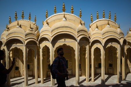 JAIPUR, INDIA-MARCH 3: Hindu people on March 3, 2018 in Jaipur, India. People in the streetのeditorial素材