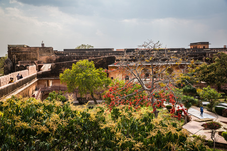 JAIPUR, INDIA-MARCH 4: Amer fort on March 4, 2018 in Jaipur, India. Amer fort on Holiのeditorial素材