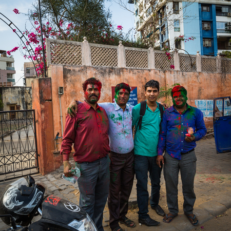 AGRA, INDIA-MARCH 1: Holi celebration on March 1, 2018 in Agra, India. People at celebration of Holiのeditorial素材