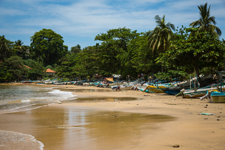 MIRISA, SRI LANKA-APRIL 25: A beach April 25, 2018 in Mirisa, Sri Lanka. Bounty beach viewのeditorial素材