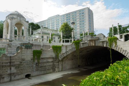 Entrance to the famous subway station in the Vienna city park のeditorial素材