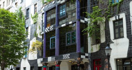 Hundertwasser s Kunst Haus in Vienna  Austriaのeditorial素材