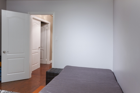  Interior design with empty wallsの写真素材