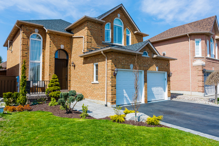 Custom built luxury house in the suburbs of Toronto, Canada.の写真素材