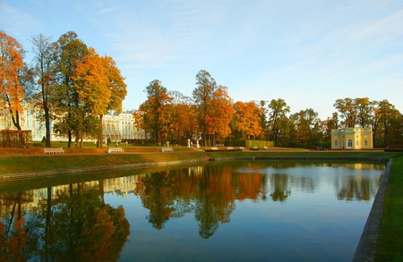 Autumn in the Catherine Park in Tsarskoye Seloのeditorial素材