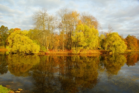 Autumn morning in the Catherine park in Tsarskoye Seloの写真素材