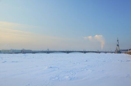 Winter morning at the Petrogradskaya embankment in St. Petersburgの写真素材