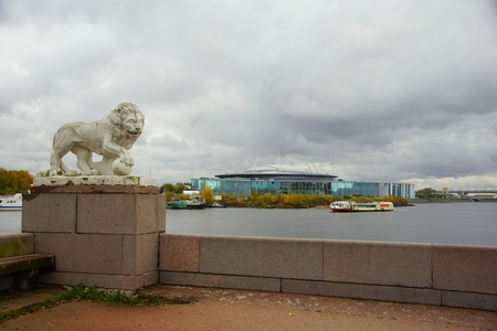 Evening in October, walk along Elagin Island in St. Petersburgのeditorial素材