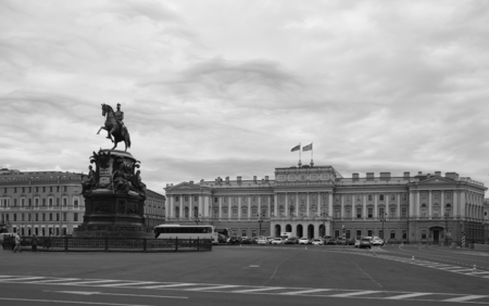 The Mariinsky Palace and St. Isaac's Square in St. Petersburgのeditorial素材