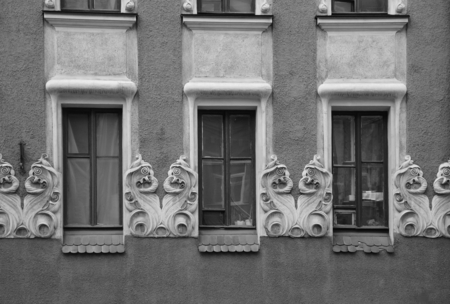 Fragment of the facade of an apartment house in the Art Nouveau style on Bolshaya Zelenina Street in St. Petersburgのeditorial素材