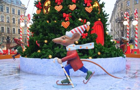 Walk along the night decorated for the New Year of St. Petersburg, Fairy-tale mice at the Christmas marketの写真素材