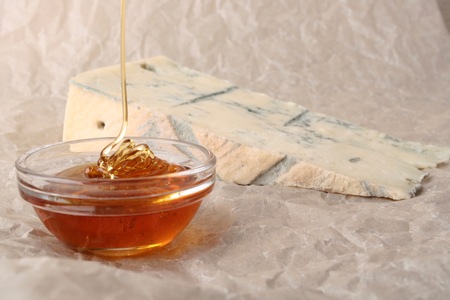 Blue cheese and honeyの写真素材