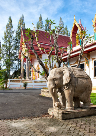 Elephant statue in Wat Sri Sunthon temple on Phuket in Thailandのeditorial素材