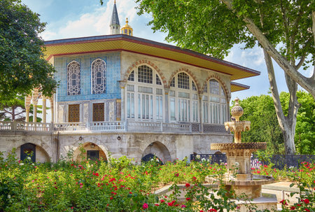The rose garden with fountain in Fourth courtyard of Topkapi Palace in front of the Baghdad Kiosk, Istanbul, Turkeyのeditorial素材