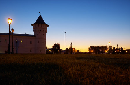 The evening view of the corner tower of the Seating courtyard (Gostiny Dvor). Tobolsk. Tyumen Oblast. Russiaのeditorial素材