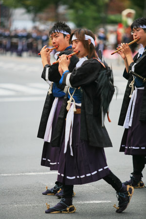 Kyoto, Japan - October 22, 2007: Meiji imperial army drum and fife corps, the soldiers from the Tanba region of Kyoto who fought on the pro-imperial side. Jidai Festival. Kyoto. Japanのeditorial素材