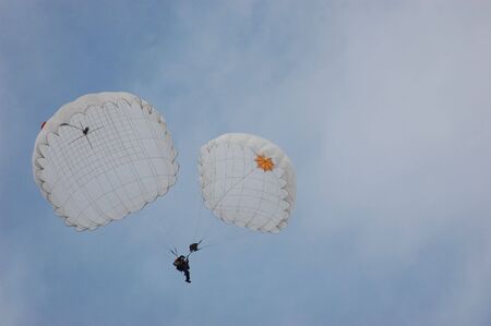 CHERNIGOW, UKRAINE - AUG 29: Members of Red Star military history club wear historical German paratrooper uniform during historical reenactment of WWII, August 29, 2010 in Chernigow, Ukraine のeditorial素材