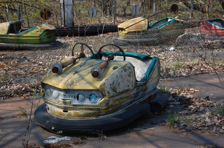 APR. 25,2009 Chernobyl area. Lost city Pripyat. Modern ruins. Ukraine. Kiev region.April 25,2009 のeditorial素材