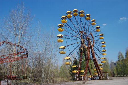 APR. 25,2009 Chernobyl area. Lost city Pripyat. Modern ruins. Ukraine. Kiev region.April 25,2009 のeditorial素材