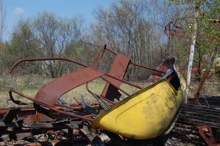 APR. 25,2009 Chernobyl area. Lost city Pripyat.City park.. Modern ruins. Ukraine. Kiev region.April 25,2009のeditorial素材