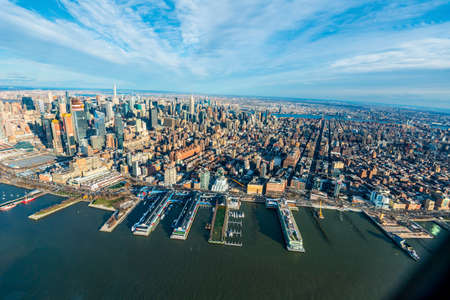 NEW YORK, USA - DEC 20, 2017 : View of Brooklyn from a height.のeditorial素材