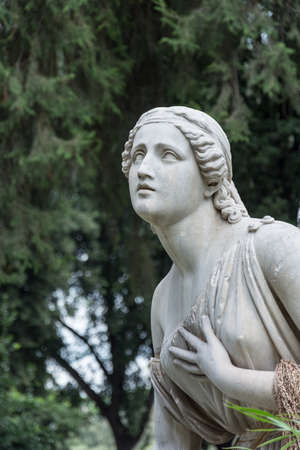 Rome, Italy - Oct 04, 2018: Fountain of MosesFontana MosÃ¨ salvato dalle acque, a sculpture that represents a mother who abandons her childのeditorial素材