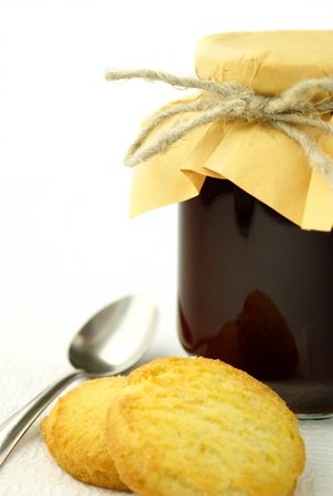jam in the pot on a white backgroundの写真素材