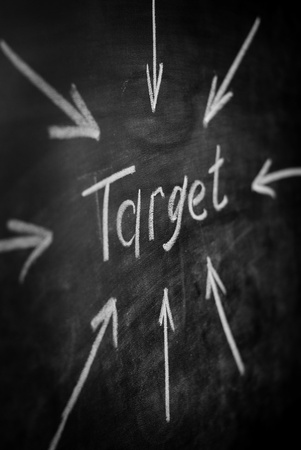 written on the blackboard the word target and an arrowの写真素材