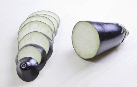 Cut eggplant, cut raw vegetables detail for cooking healthy and vegetarian foodの写真素材