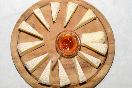 sliced cheese with rose jam