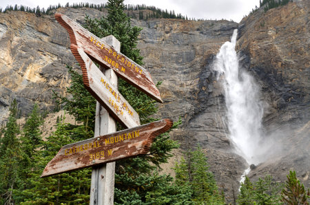 sign next to the waterfall Takakkaw Canadaの写真素材
