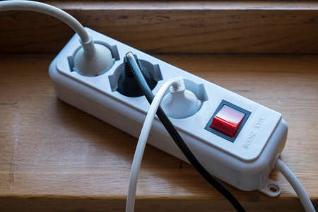 multiple socket outlet