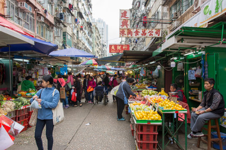 vegetables and fruit street market in Mong Kok district in Hong Kongのeditorial素材