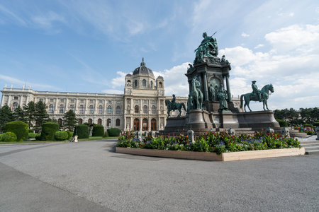 The facade of the Kunsthistorisches Museum in Viennaのeditorial素材