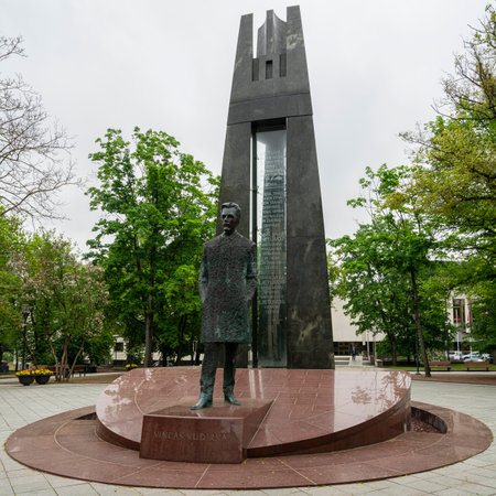 Vilnius, Lithuania. May 2019. the statue in Vincas Kudirka Squareのeditorial素材