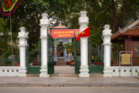 Hanoi, Vietnam, January 2023. View of the King Le Thai To's Temple in the city centerのeditorial素材