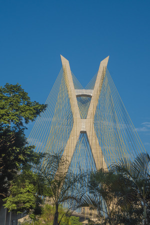 Bridge Station, Marginal Pinheiros, Business Center, Sao Paulo, Brazilのeditorial素材