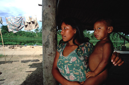 A family of Warao Indians in the Orinoco delta. のeditorial素材