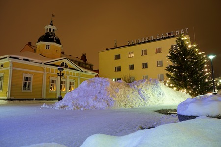 Kajaany, Vuokatti Finland - January 4 2018: Christmas tree on the Town Hall Squareのeditorial素材