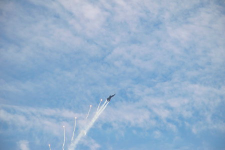 Istanbul, Bosphorus, 29.10.2023 Turkish Stars are performing at the Bosphorus on the 100th anniversary of the Republic. Turkish Air Force's F-16C Fighting Falcon soars in the air.の写真素材